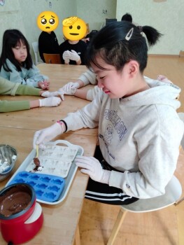 GridArt_20260217_101540033